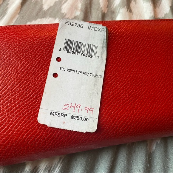 COACH wallet - Picture 5 of 5